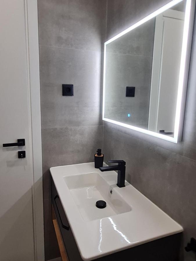 Lux Room 303 자다르 외부 사진